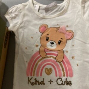 Kind & Cute Teddy bear rainbow toddler girls shirt